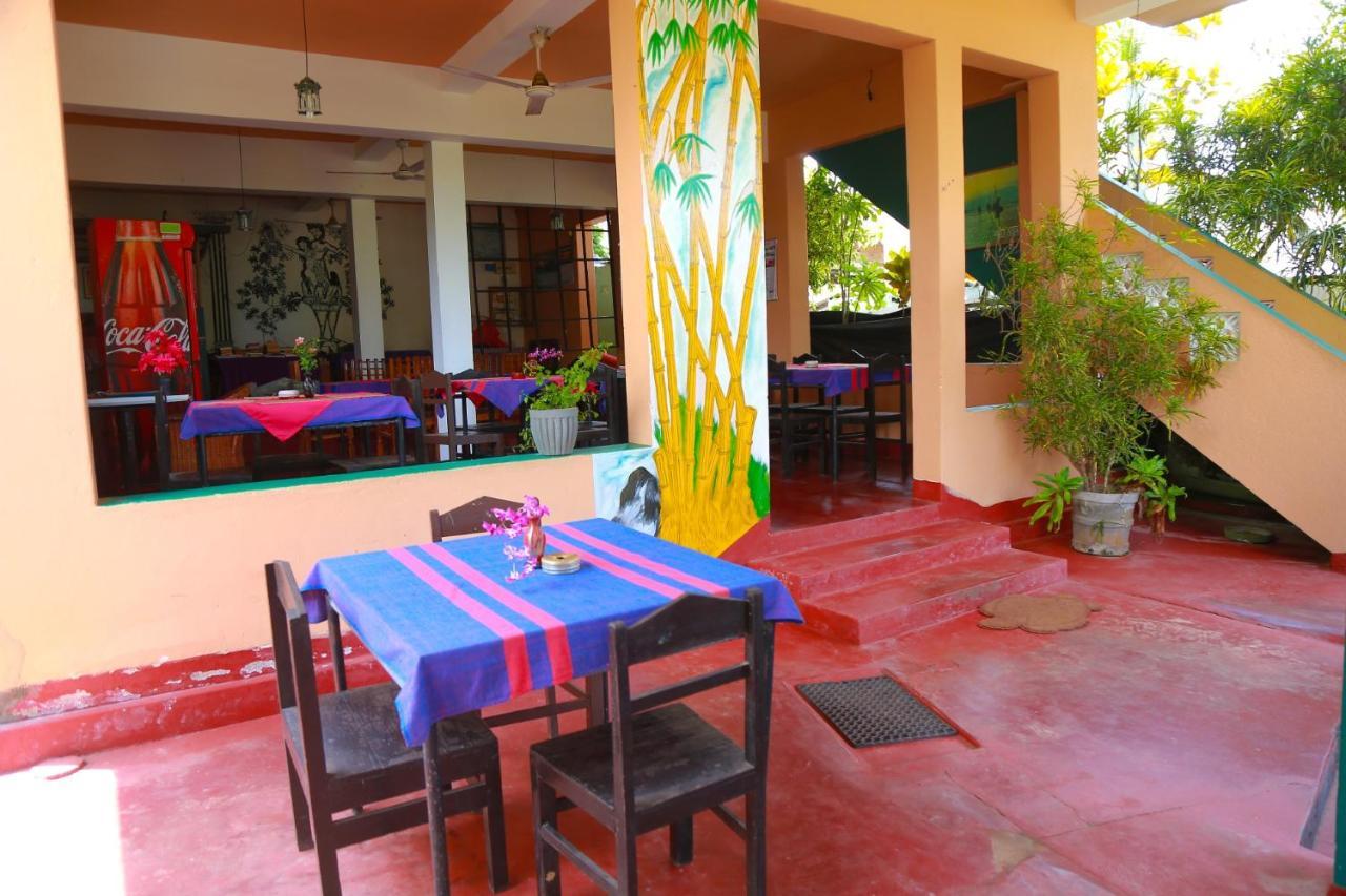 Lucullus Garden Bed & Breakfast Bentota Exterior photo